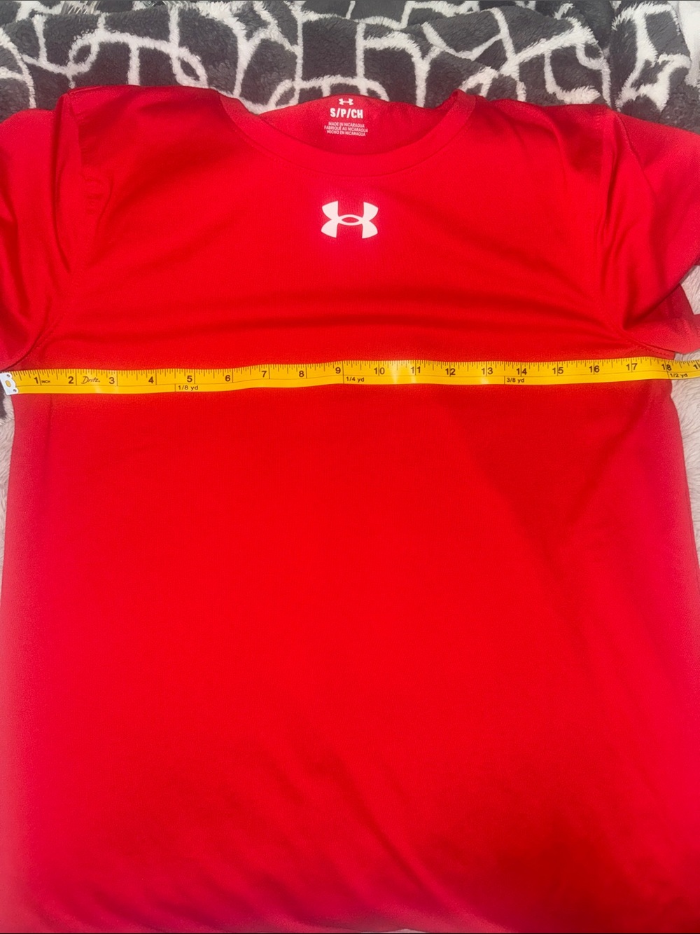 Under Armour Red Athletic Short Sleeve Performance T-Shirt - Women’s Size Small - Picture 7 of 8